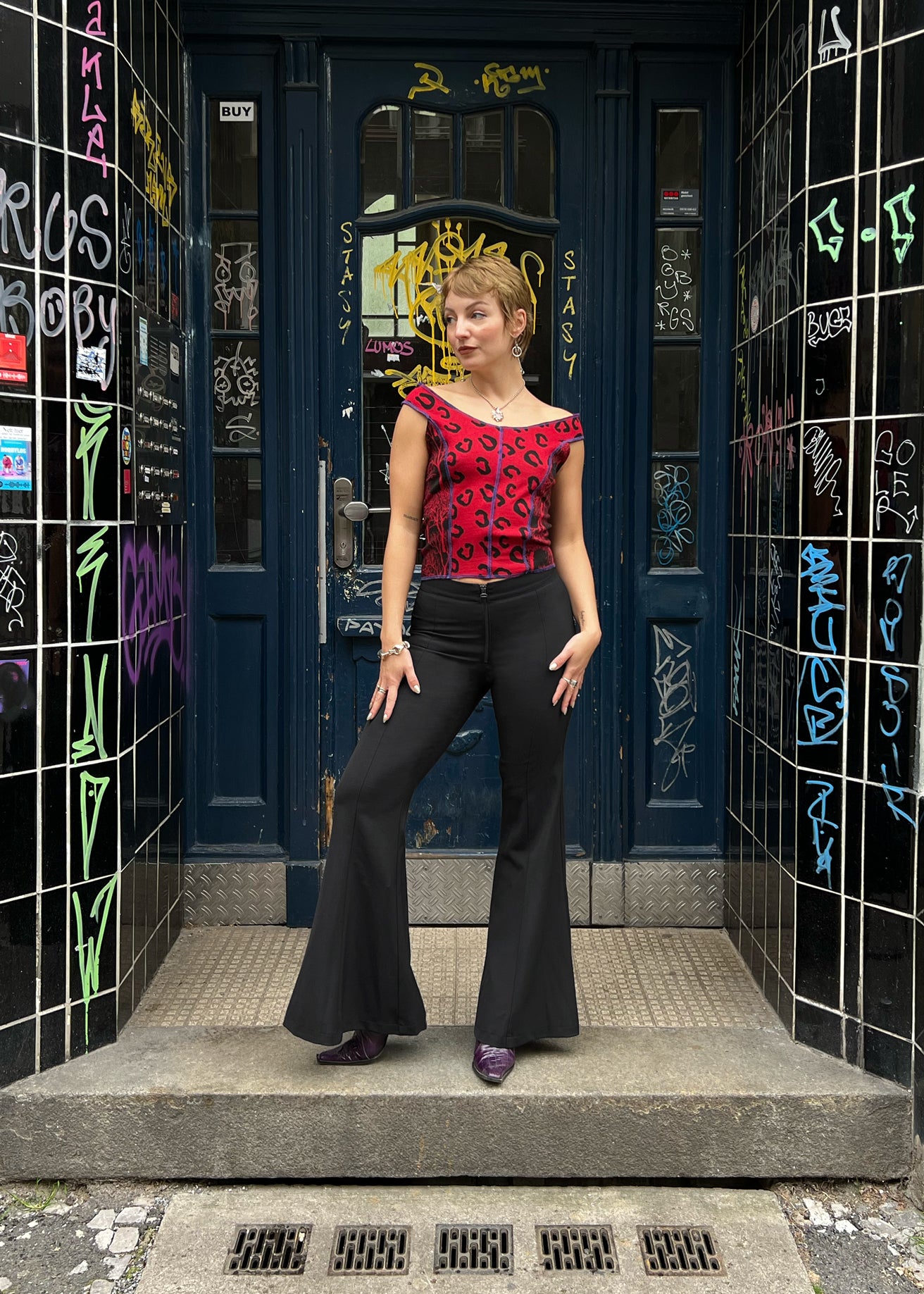 Flared Pants with Zipper in Black Wool Suiting "Sol"