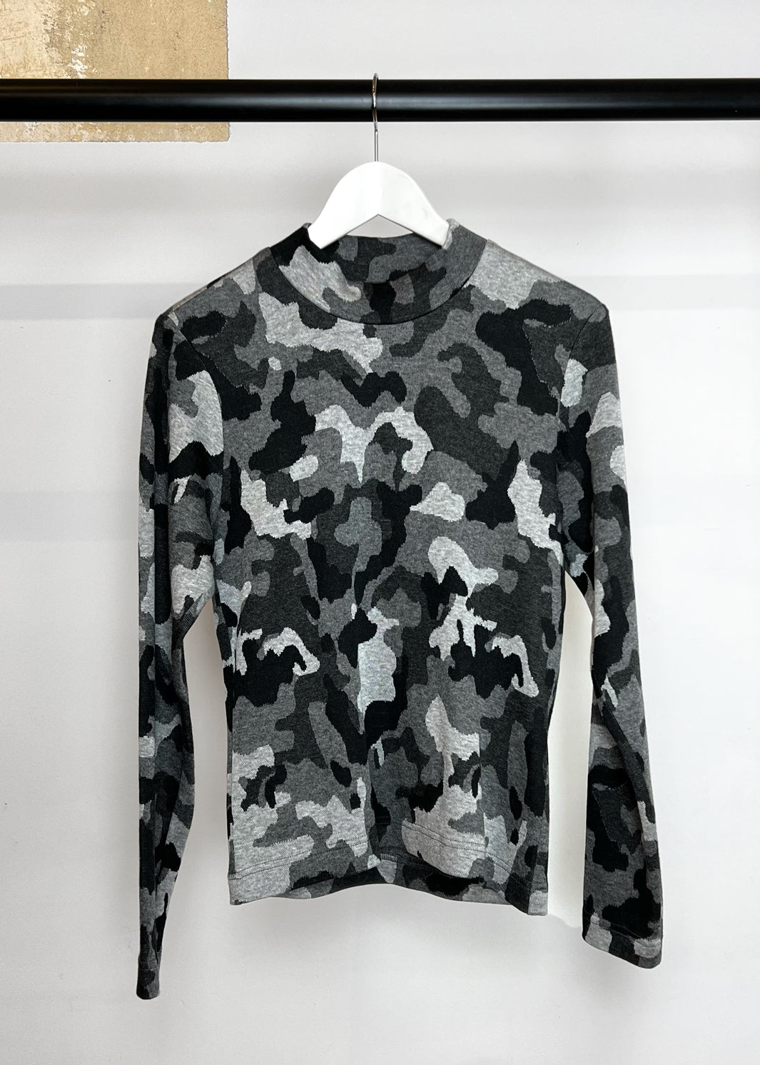 Long Sleeve Top in Camouflage Grey Jacquard Knit "Vicky”