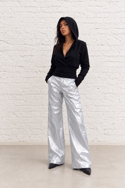 Venezia Hoodie with thumbhole cuffs in Black