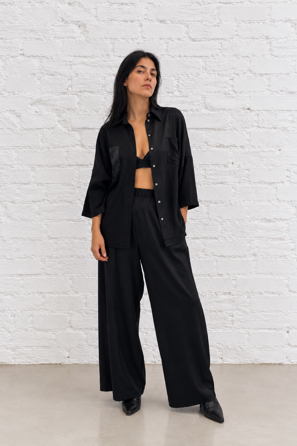 "Lynn" Shirt in Black Viscose