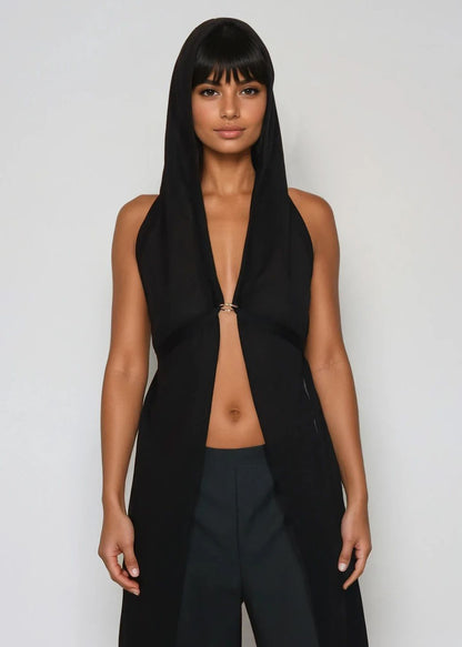 Hooded Panel Top Scarf in Black Wool "Maria"